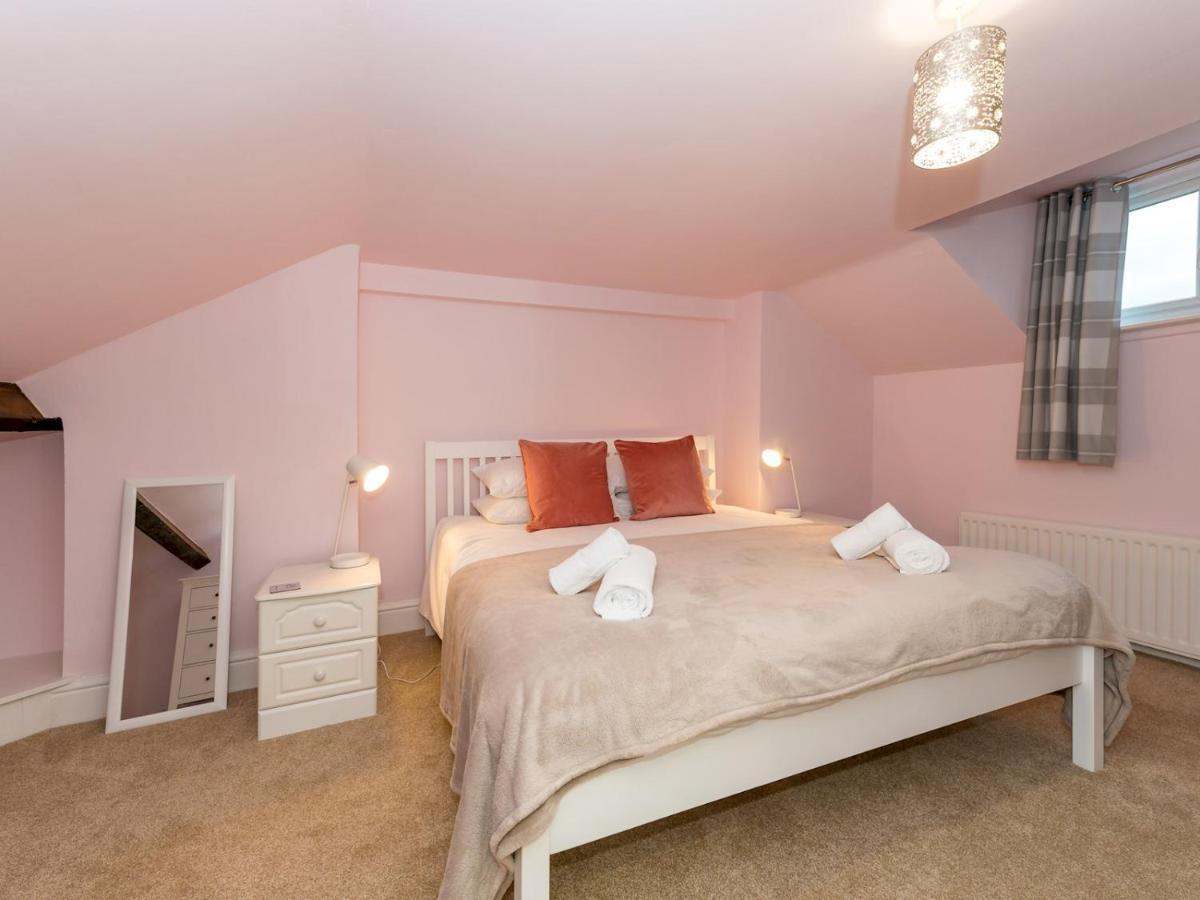 Pass The Keys 3 Storey Townhouse Shrewsbury Extérieur photo