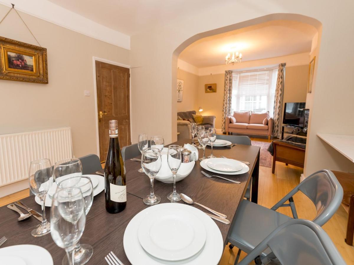 Pass The Keys 3 Storey Townhouse Shrewsbury Extérieur photo